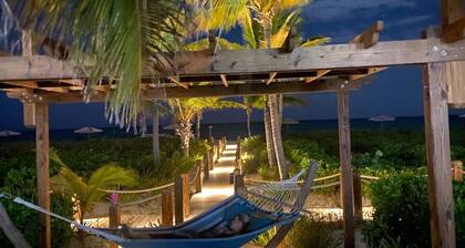 Oceanfront 2Bed Condo