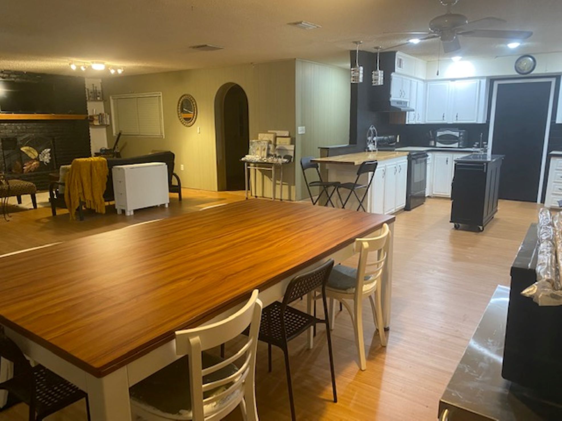 Rustic Chic w/hot tub near theme parks (Pet-Friendly!)