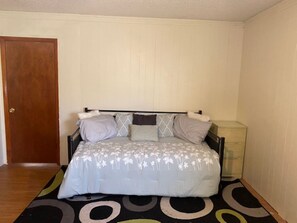 3 chambres, bureau, Wi-Fi gratuit