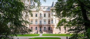 elaya hotel regensburg city center