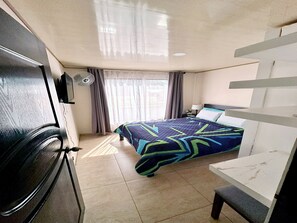 2 bedrooms, Egyptian cotton sheets, premium bedding, down duvets - Senderos Apartment, Self Check-in, Aeropuerto SJO (Rio Segundo)