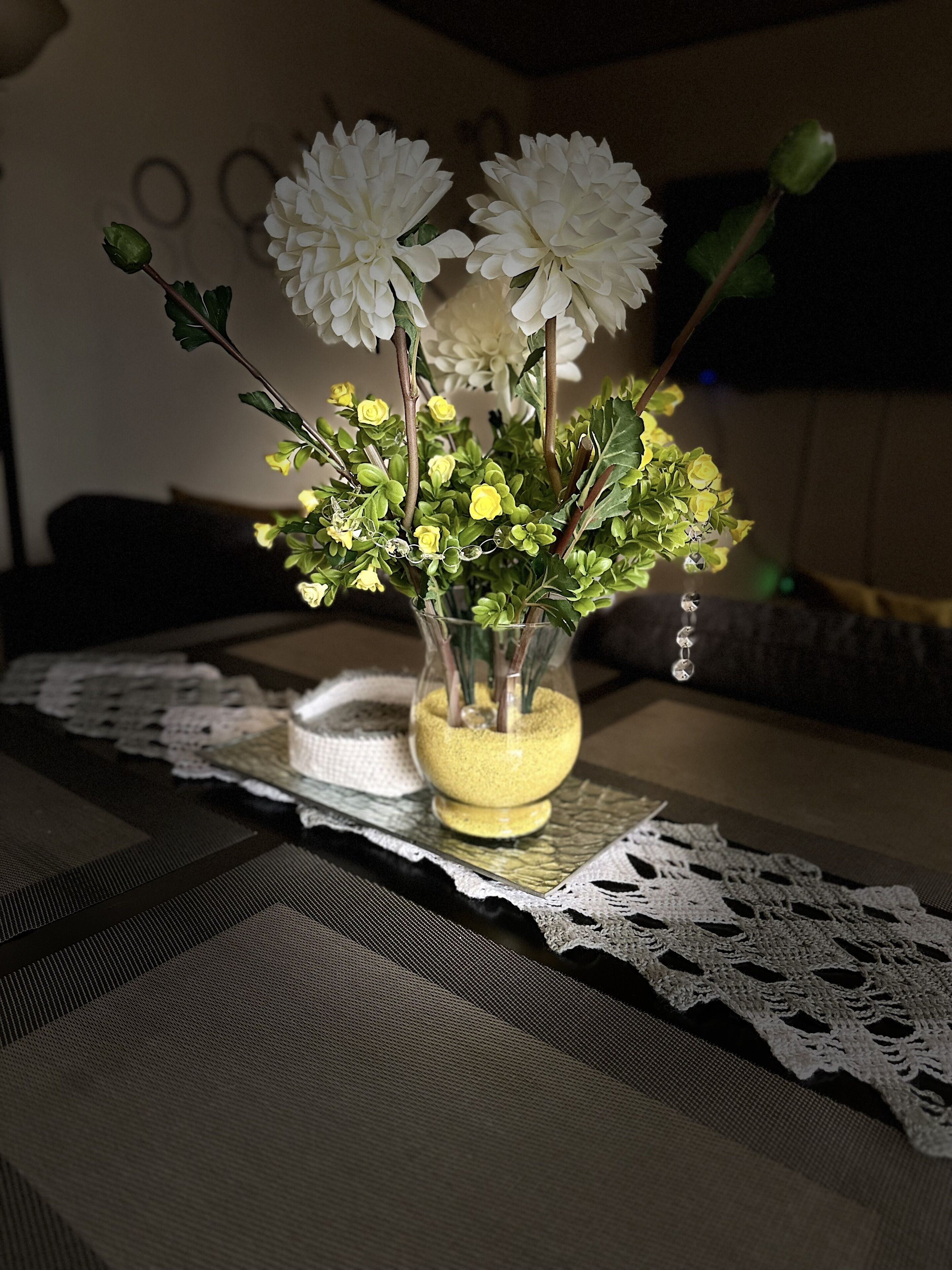 Deluxe Apartment, 2 Bedrooms, Air conditioning (Entire Two-Bedroom Apartment for 4) | Dining room