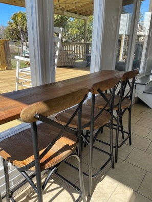 Outdoor dining