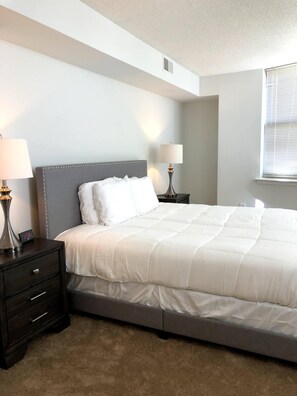 2 slaapkamers, een strijkplank/strijkijzer, wifi, beddengoed