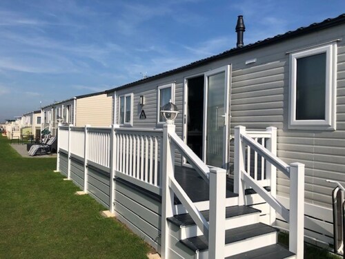 Luxury 2 Bed Platinum Plus Mobile Home, WHITSTABLE