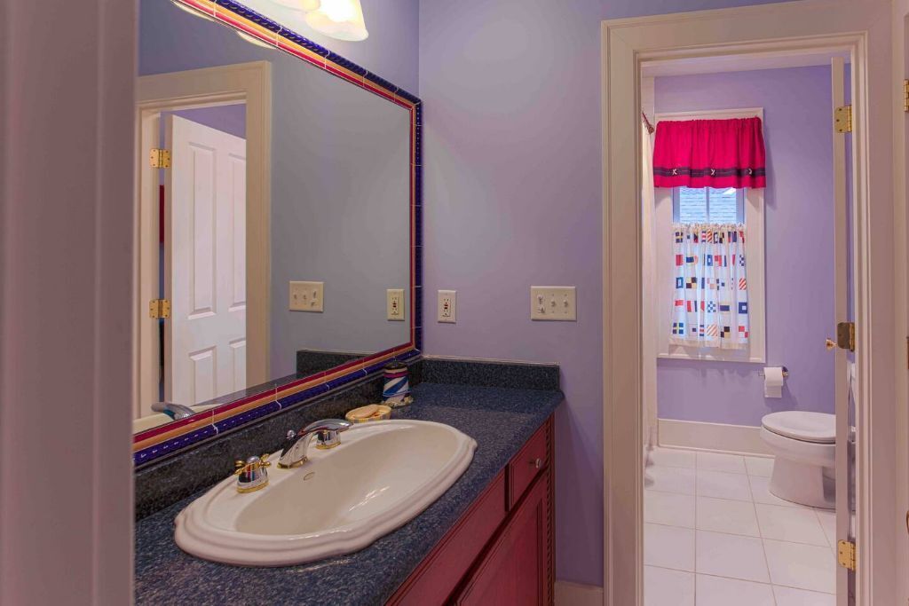 Beautiful 3600sqft Cottage on Lake Maxinkuckee in Culver Indiana.