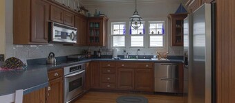 Beautiful 3600sqft Cottage on Lake Maxinkuckee in Culver Indiana.