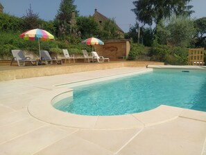 Outdoor pool - La Prairie: Country gîte near Sarlat in Périgord Noir (Saint Geniès)