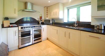 Ty Newydd Llanrwst, Trefriw, Snowdonia