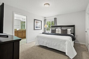 5 bedrooms, travel cot, WiFi, bed sheets