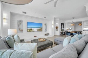 Smart TV, DVD player - ☀️Beach Service-Pool-XL Balcony- 3BR Hidden Dunes 1802☀️ (Panama City)