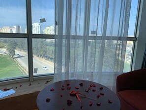 Panoraamahuone | Tallelokero huoneessa, ilmainen Wi-Fi