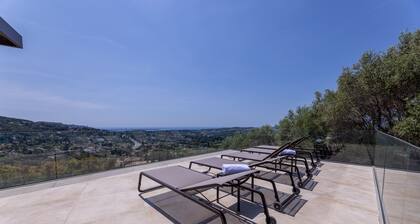 Luxury Villa for Rent in Mougins