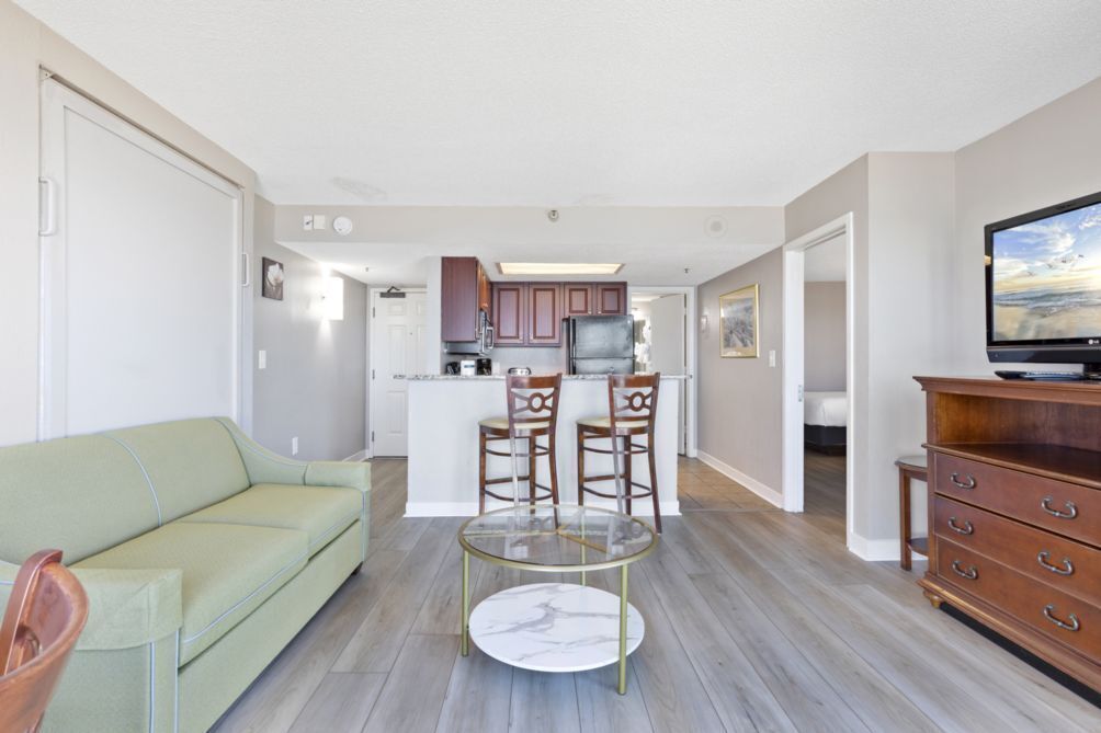 📢 Snowbirds Monthly Discounts OceanFront Condo Patricia Grand | Right on the Beach