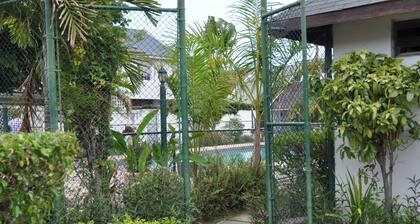 New Kingston Guest Apartment VII