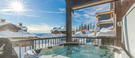 Chalet, 4 Bedrooms, Mountain View, Slope side (4 Bedrooms) | View from room