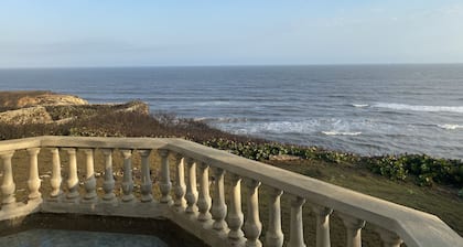 Beautiful Villa in natural environment in front of the Beach