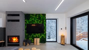 Villa, Smoking | 2 bedrooms, WiFi