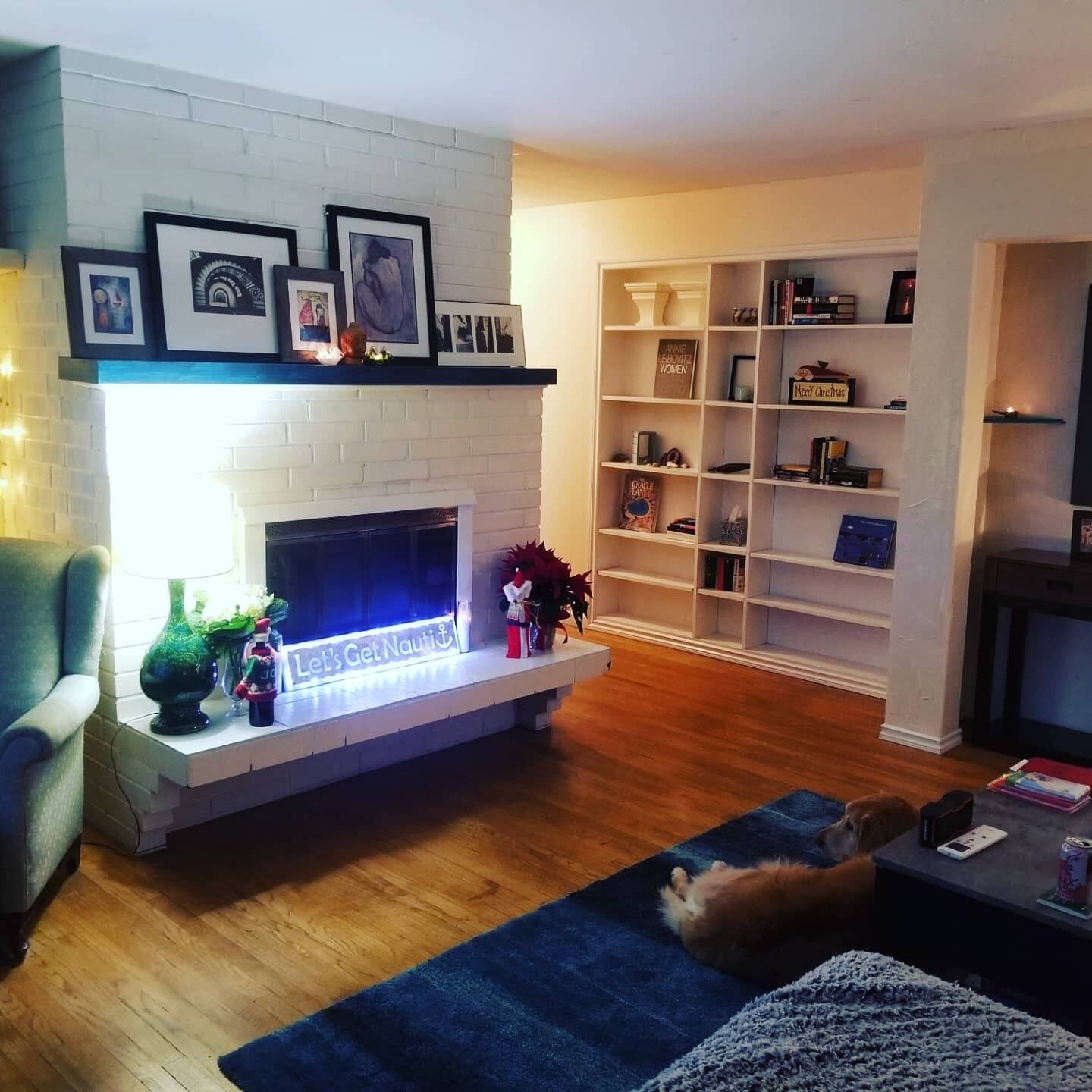 Bright 2bd home, water view, close to old town.