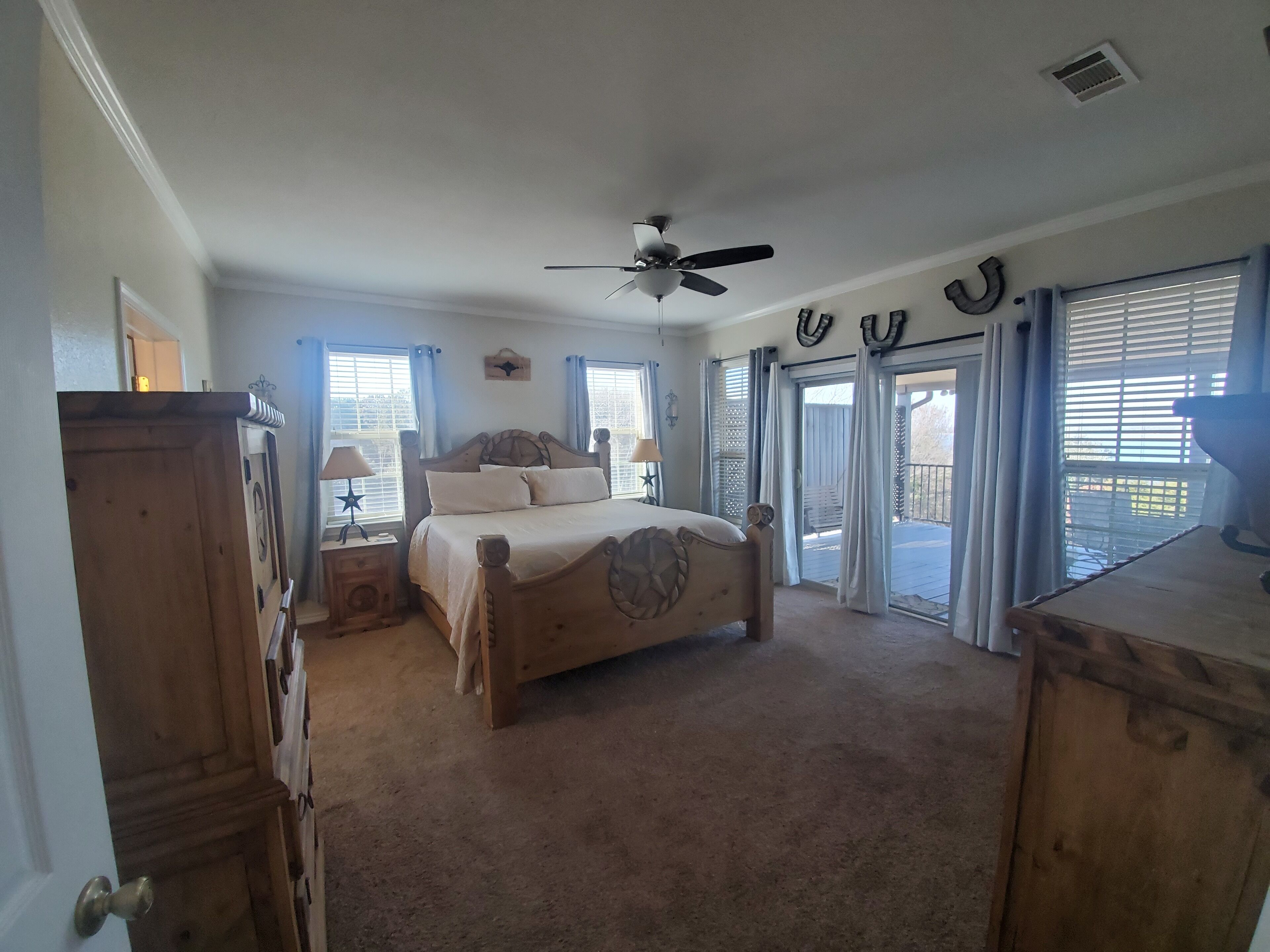 Come enjoy our Lake House w/ Amazing Views & Trail to Lake on 1+ Acre!