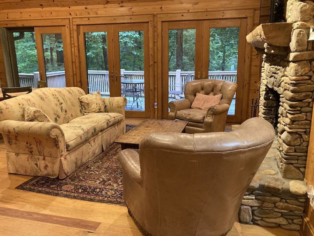 Ruby Cottage in Splendor Mountain's Forest