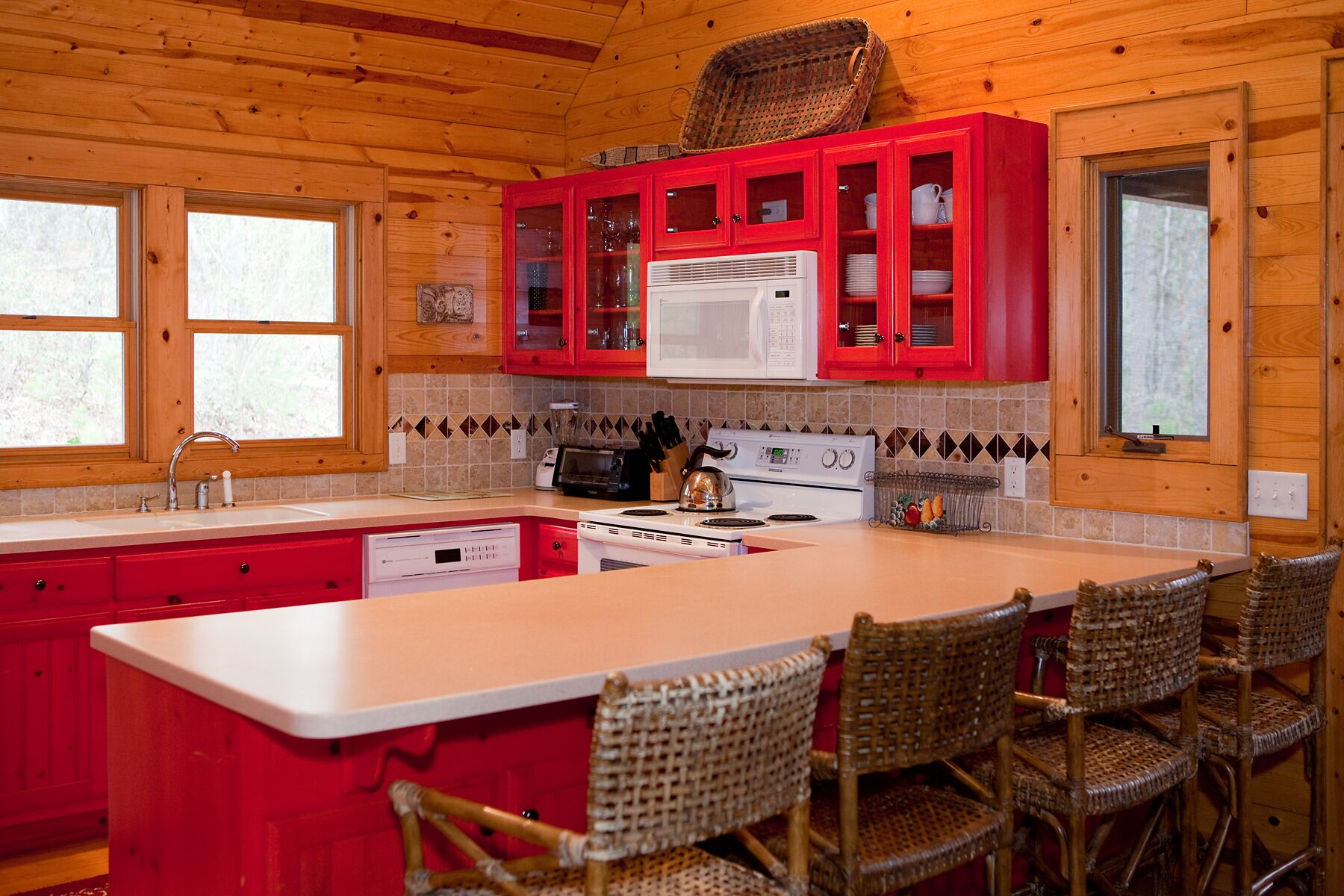 Ruby Cottage in Splendor Mountain's Forest