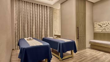 Couples treatment room(s), sauna, steam room, body treatments