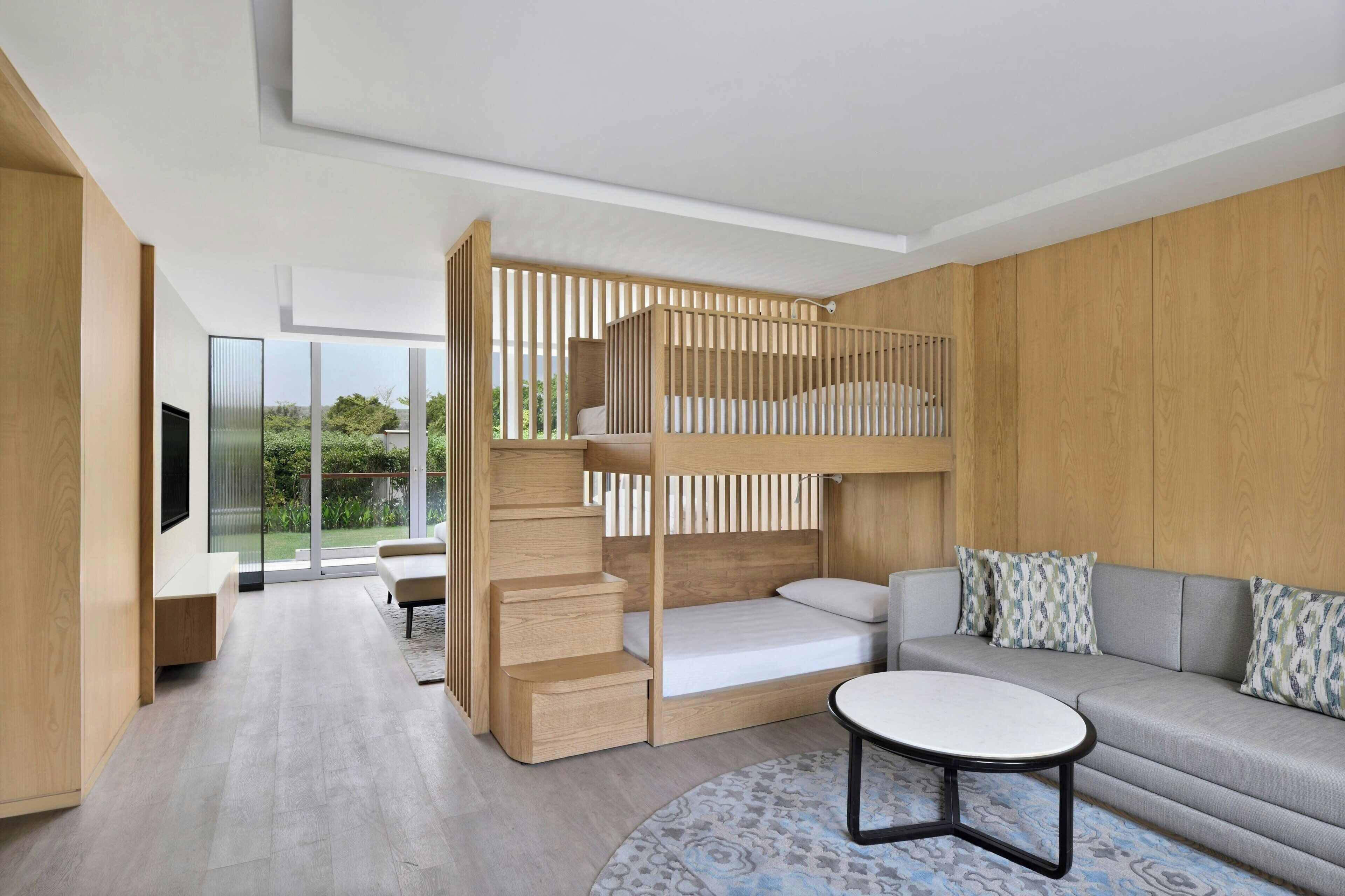 Executive Suite, 1 Double Bed | Minibar, in-room safe, individually decorated, individually furnished