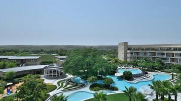 Outdoor pool, pool umbrellas