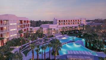 Outdoor pool, pool umbrellas