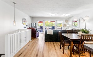 Smart TV, video games, books - Compass Pointe Condominium - Steps to downtown, close to Lake Michigan (Grand Haven)