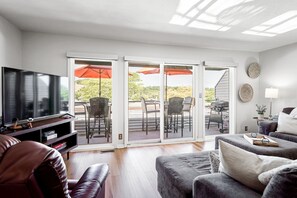 Smart TV, video games, books