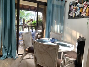Dining - Fabulous 2-bedroom, 2-bath beach front apartment (Las Terrenas)