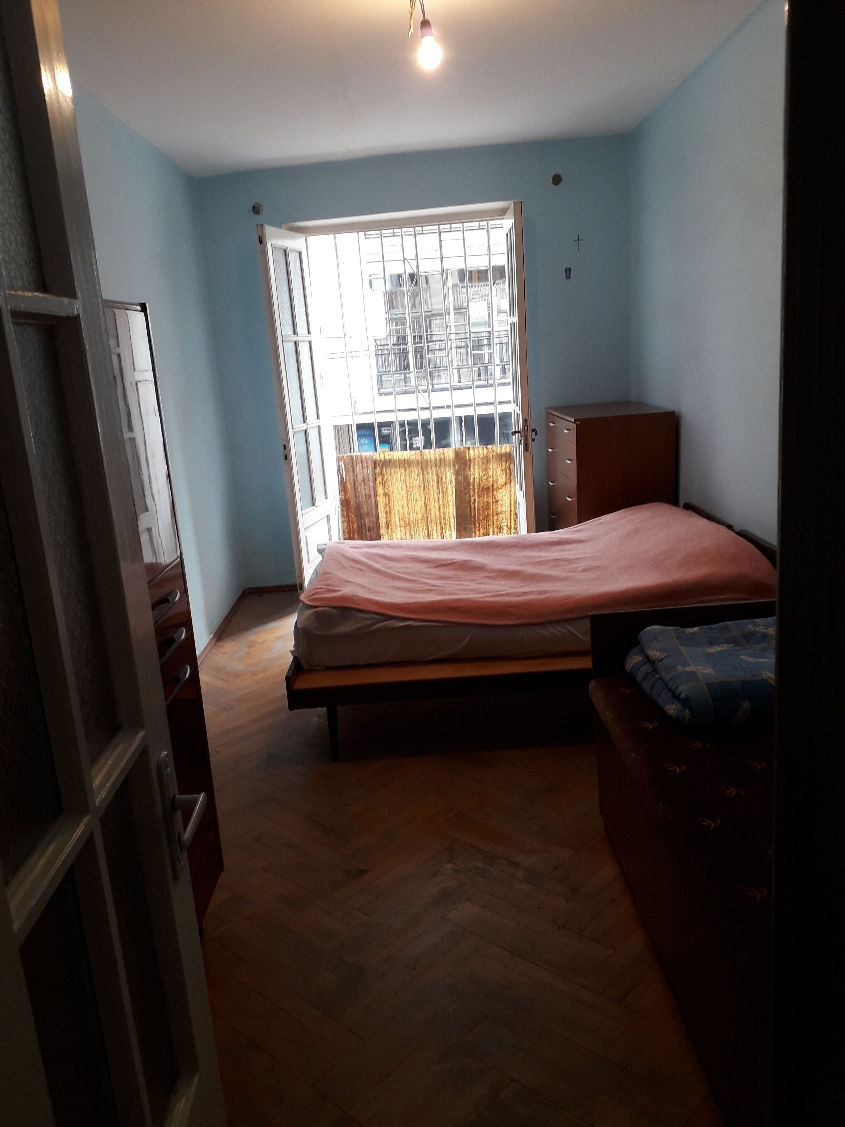 1 quarto, cofres nos quartos, escrivaninha, Wi-Fi de cortesia