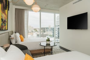 1 bedroom, in-room safe, desk, laptop workspace