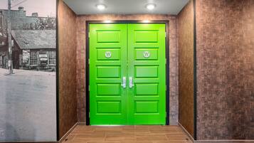 Se sirven cenas y cocina americana