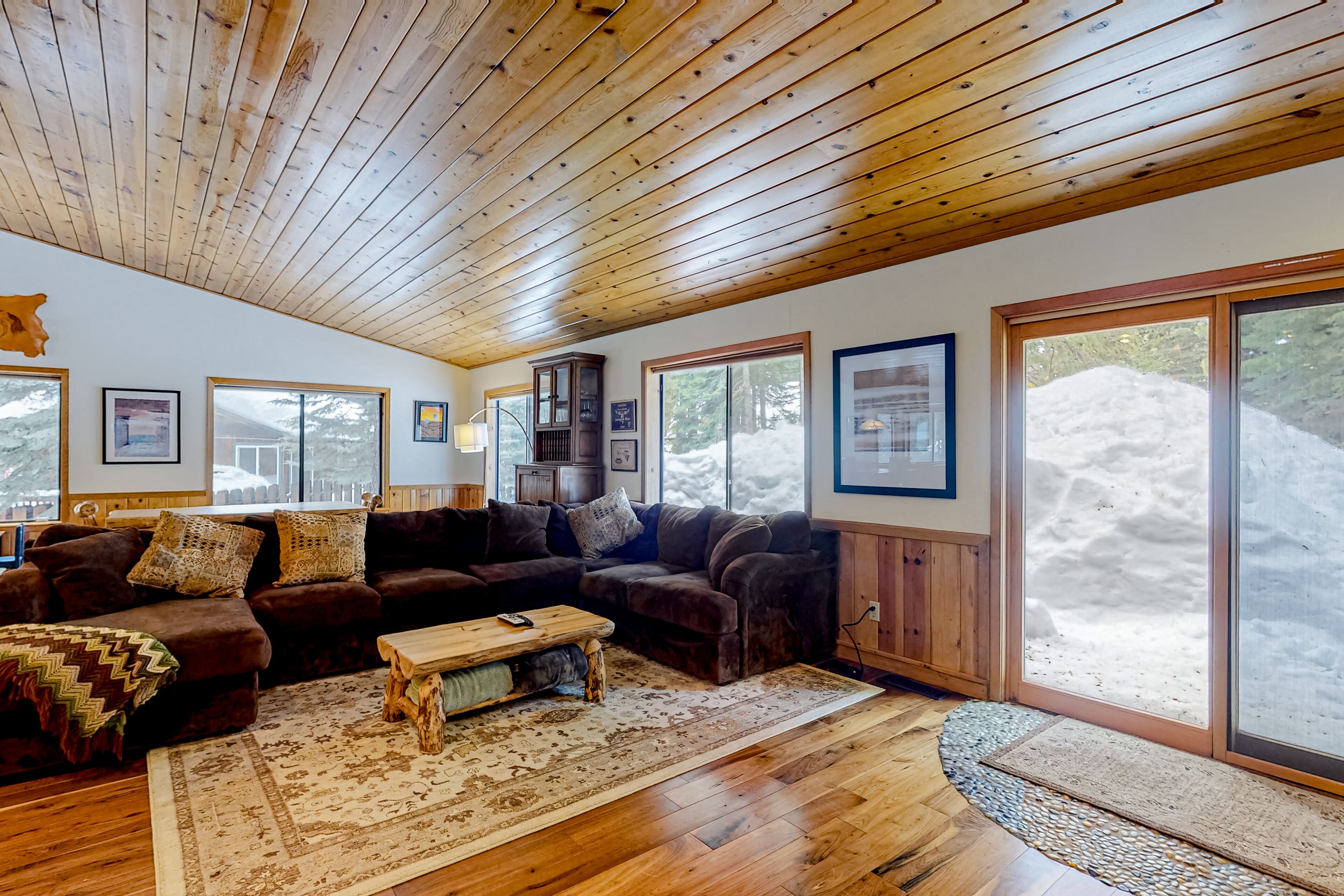 Dog-Friendly Mountain Home with Private Hot Tub, WiFi, & Gas Fireplace