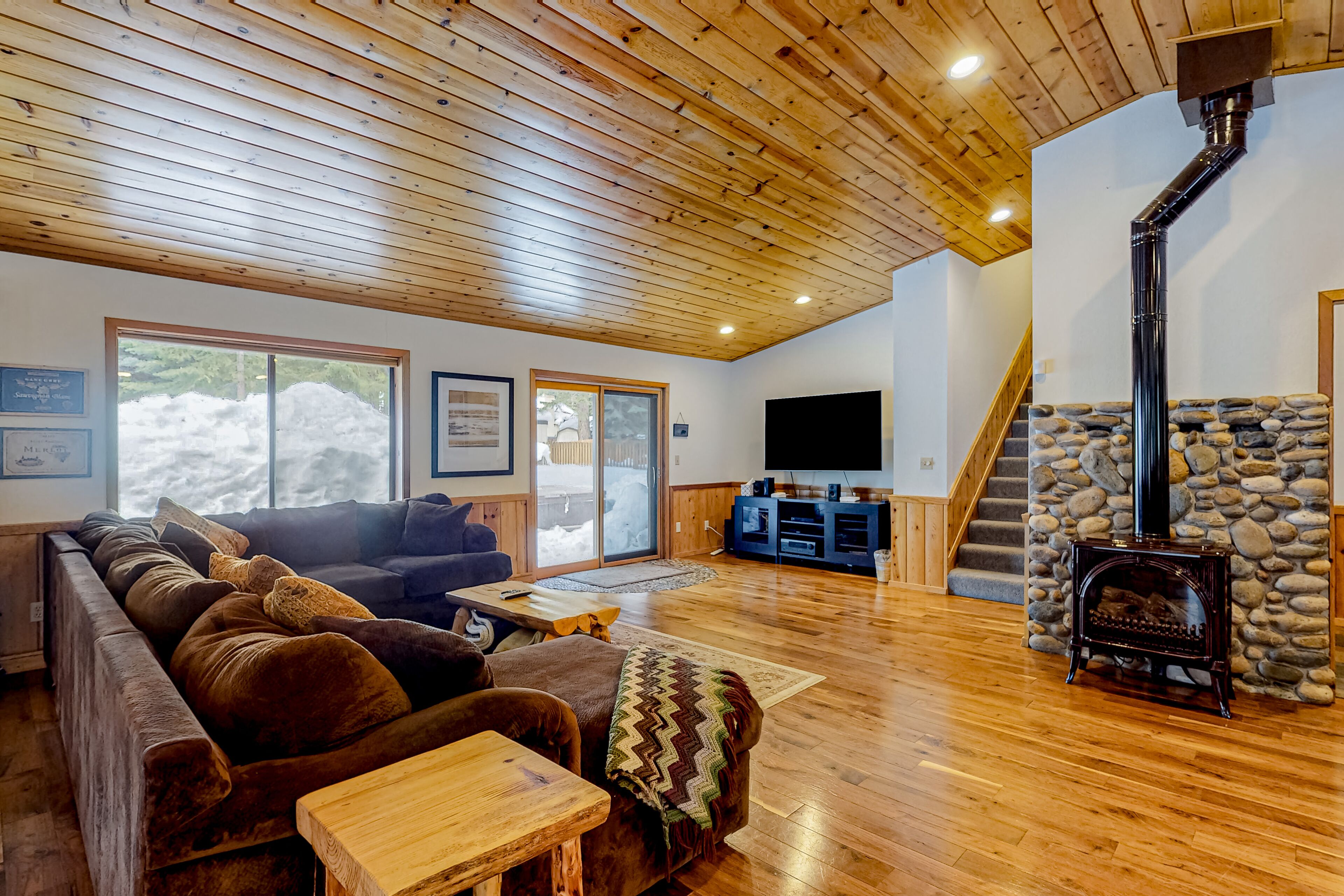 Dog-Friendly Mountain Home with Private Hot Tub, WiFi, & Gas Fireplace