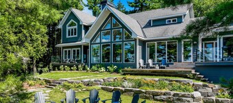 7 bdrm, 5 bath Luxury Cottage, Boathouse, Lake Muskoka, All day sun! Sunsets!