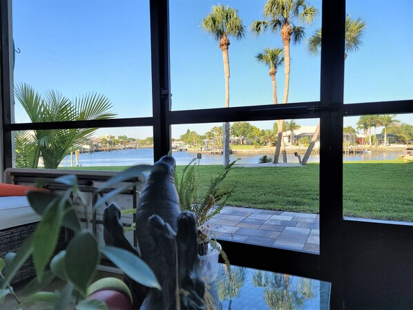 2 slaapkamers, een strijkplank/strijkijzer, wifi, beddengoed