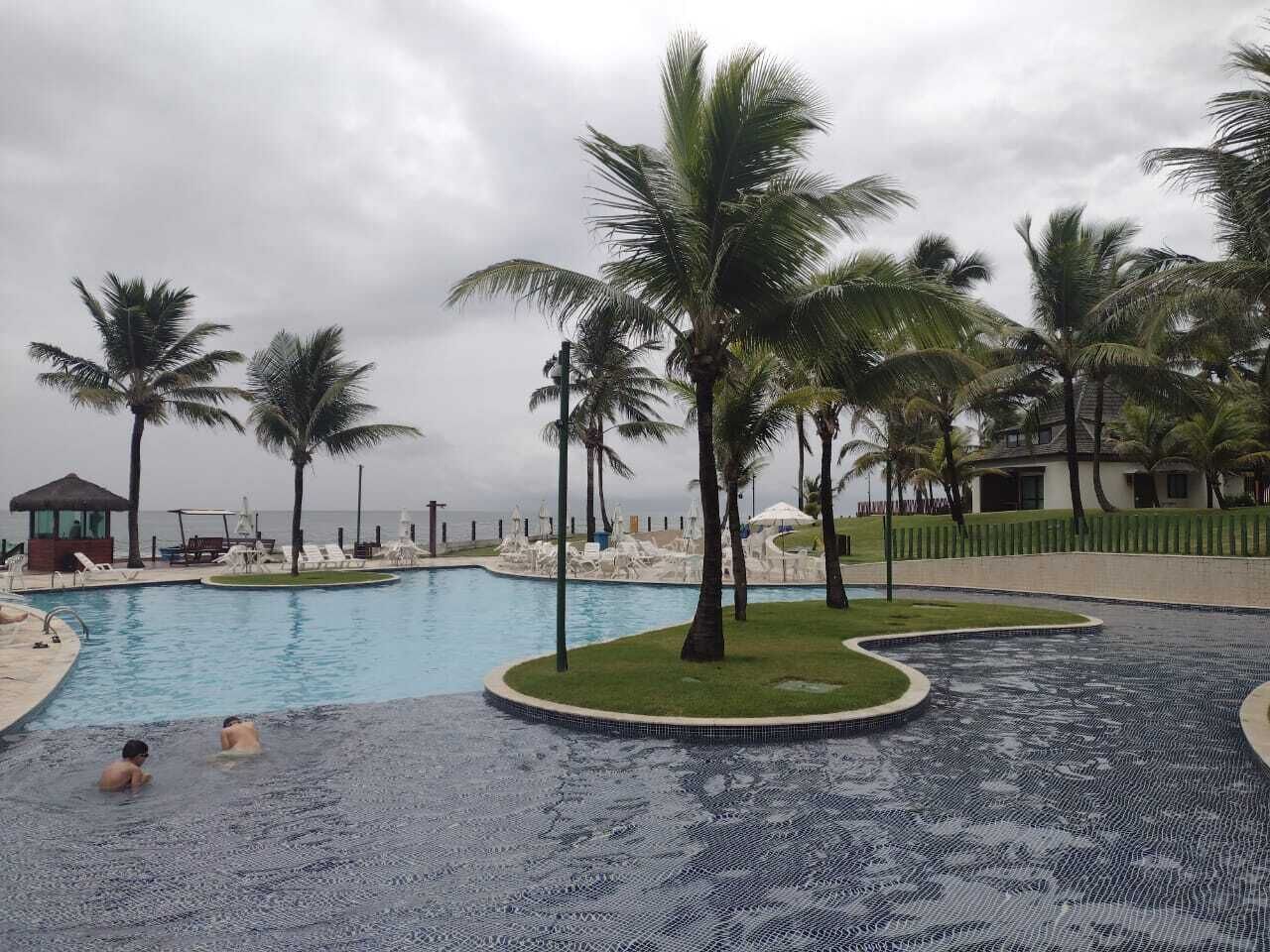 Piscina externa, piscina aquecida