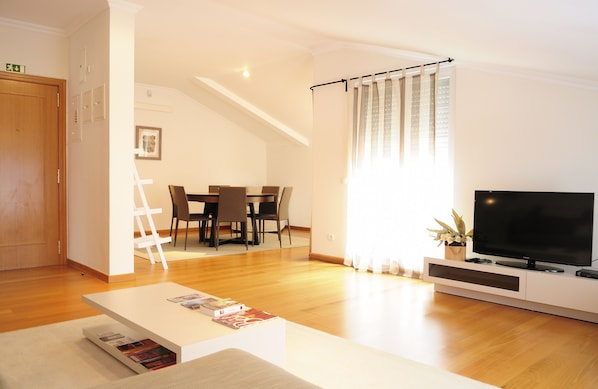 RoofTop 3 Bedroom Apartament | Living area - Cruz Apartments (Lisbon)