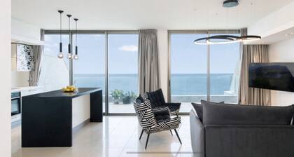 Ocean view mini penthouse on the 30th floor