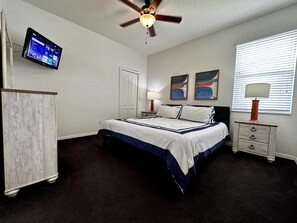 4 bedrooms, iron/ironing board, WiFi, bed sheets