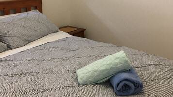 1 habitación, wifi y ropa de cama