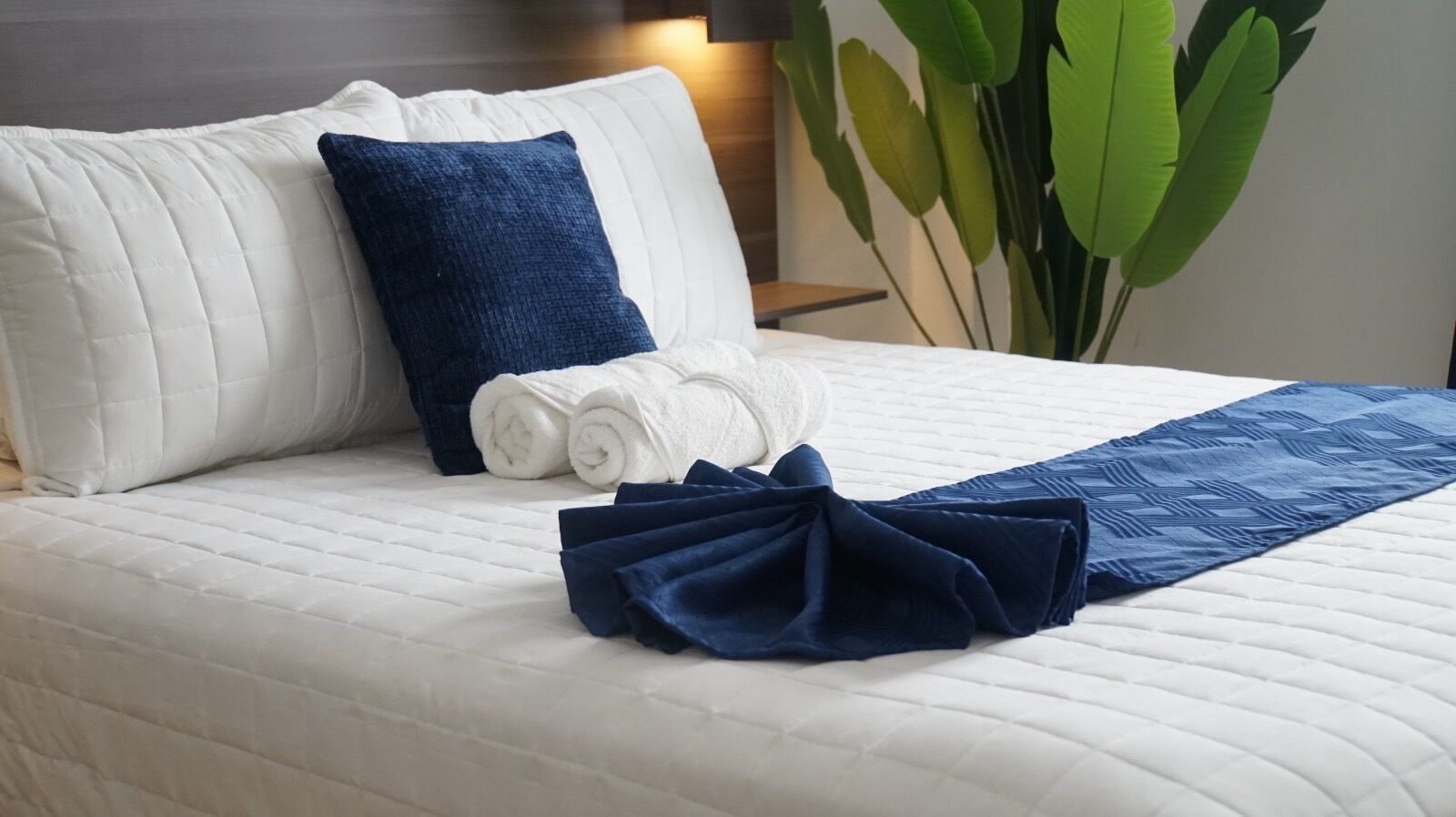 3 Schlafzimmer, Schreibtisch, Bügeleisen/Bügelbrett, kostenloses WLAN