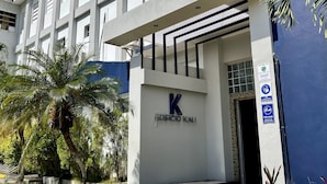 Exterior - Kali Hotel - A Historical Gem in the Heart of Santa Ana - Single Room (Santa Ana)
