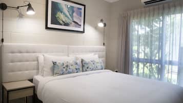 Apartment, 2 Bedrooms | 2 bedrooms, iron/ironing board, travel crib, free WiFi
