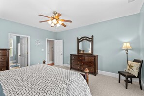 5 habitaciones, tabla de planchar con plancha y wifi gratis