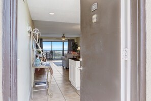 Interior - Amelia Island - Amelia by the Sea, Tennis Courts, Private Fishing Pier (Fernandina Beach)